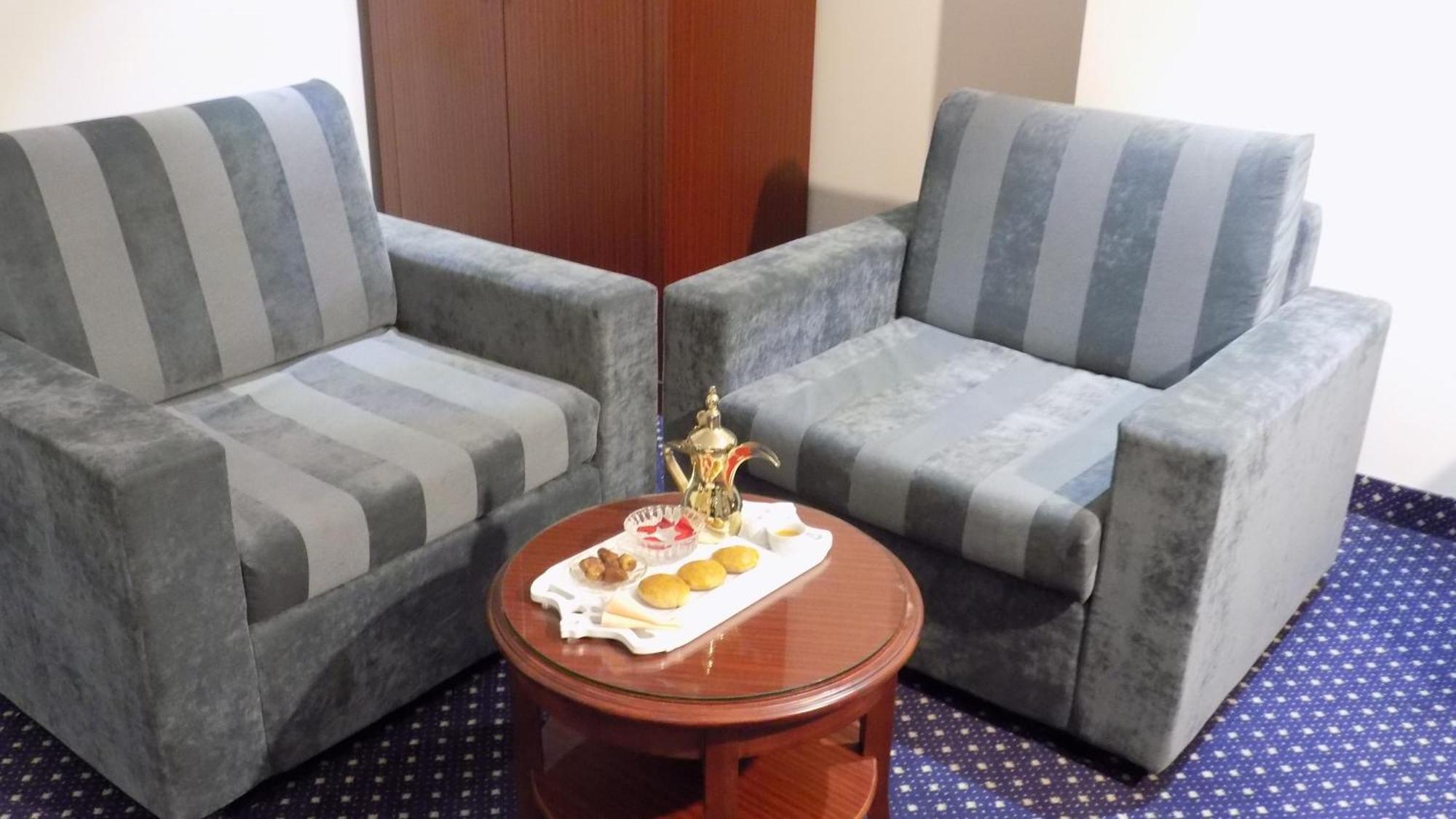 Onizah Hotel Unaizah Room photo